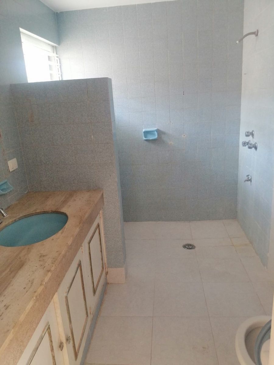 8 de 12: Baño completo casa en venta Campestre Mérida