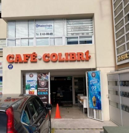 2 de 5: Fachada Café Colibri
