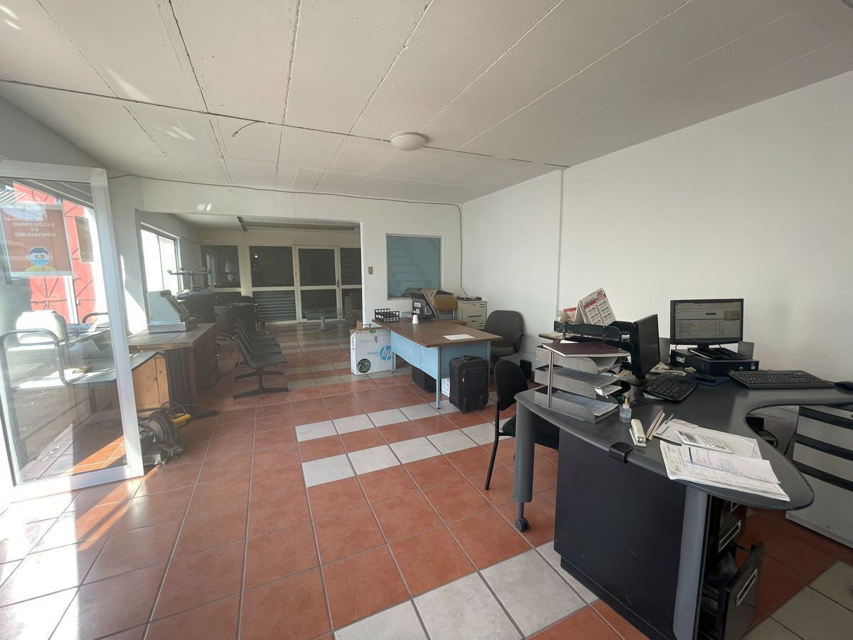 4 de 11: Interior Local Comercial-Oficina