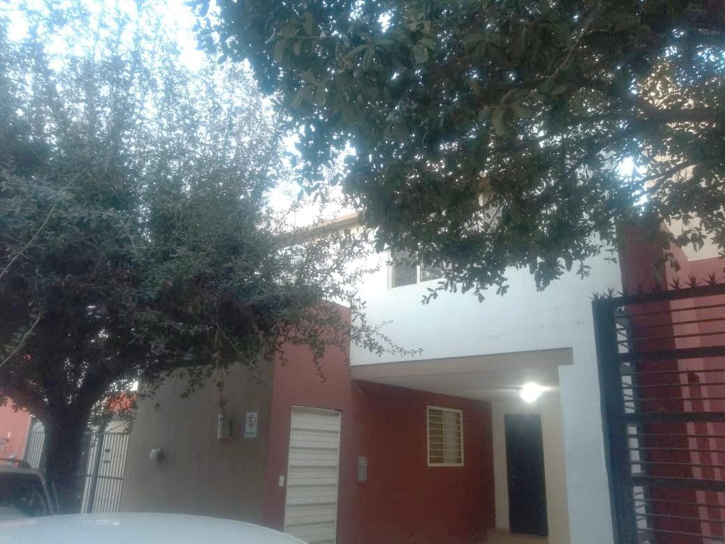 RENTA de Casa Las Lomas Sec. Bosques