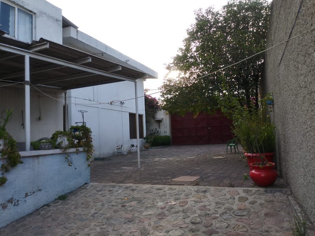 CASA EN RENTA O VENTA EN LOMA BONITA TLAXCALA, 5 REC., SALÓN DE FIESTAS,  JARDÍN.