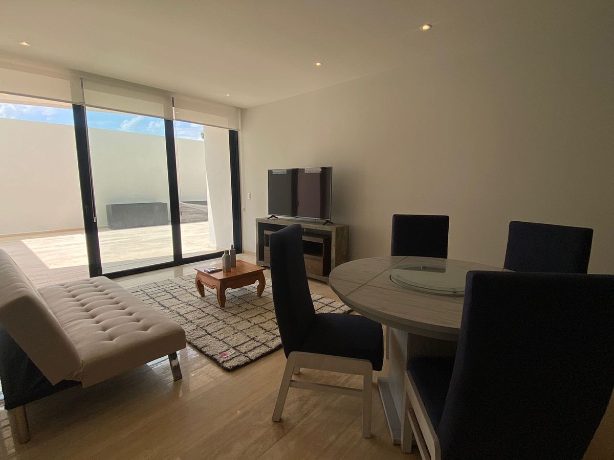 Exclusive model with large terrace in Town Square., photo 1 of 18