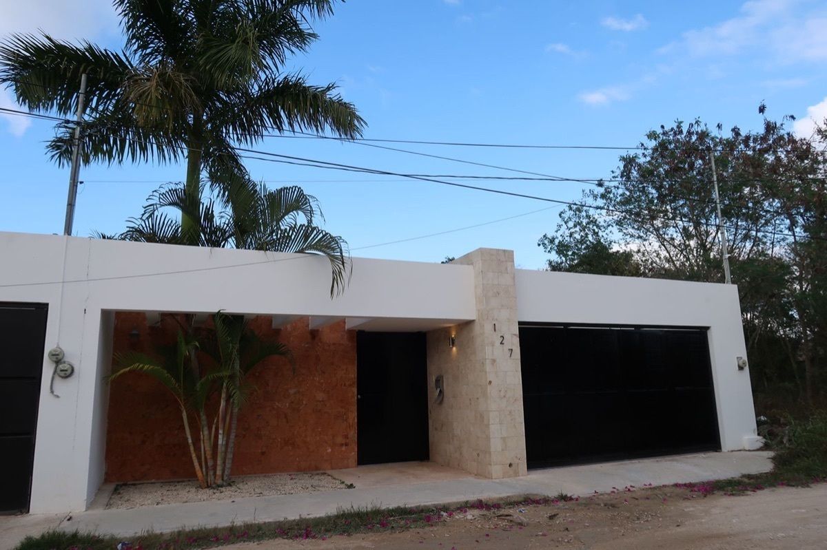 Casa en venta de una sola planta en Cholul al norte de Mérida