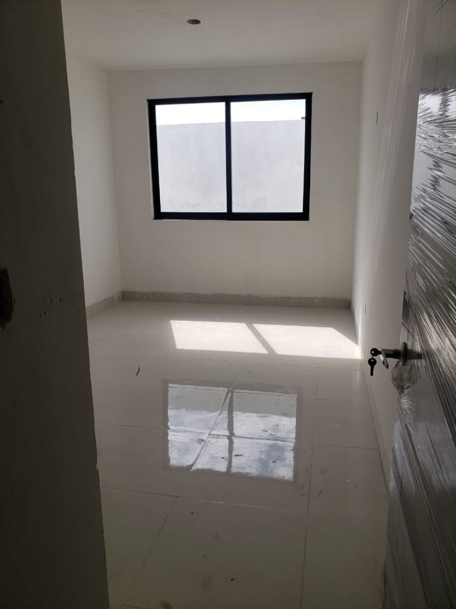 4 de 10: HABITACIÓN.