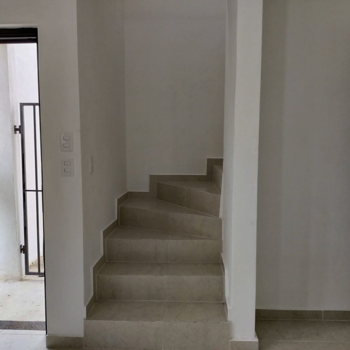 4 de 22: Escaleras