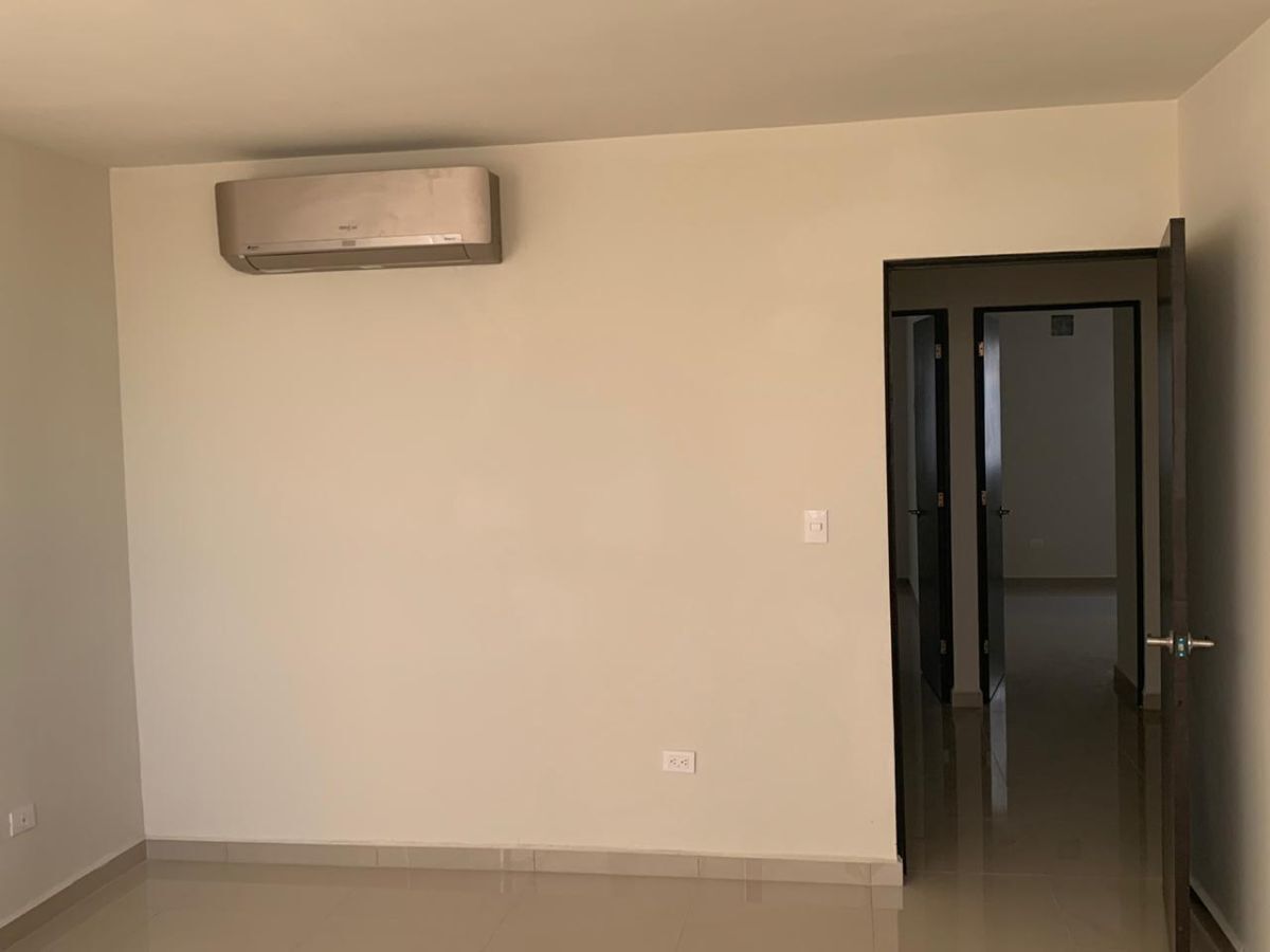 Casa en Cerradas de Rinconada, Apodaca, foto 5 de 21