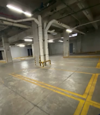 34 de 34: ESTACIONAMIENTO