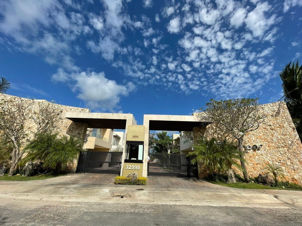 Casa en Renta en Privada Residencial Los Tamarindos