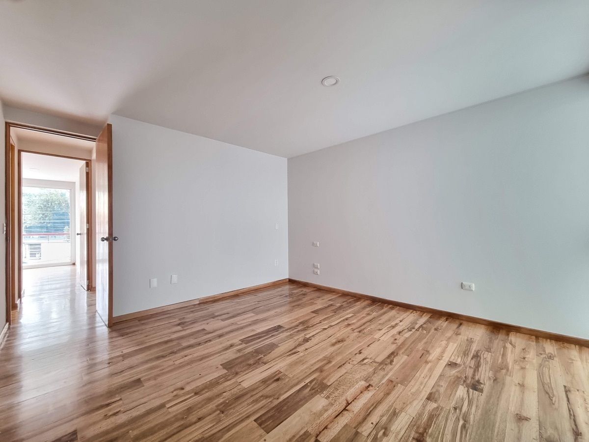 27 de 39: Habitación Principal 1