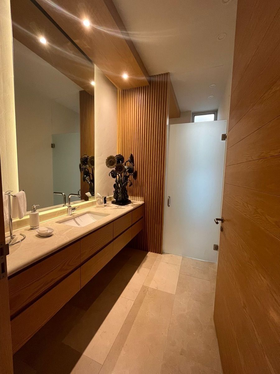 3 de 35: baño de visitas 