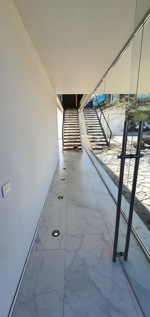 4 de 28: Acceso principal