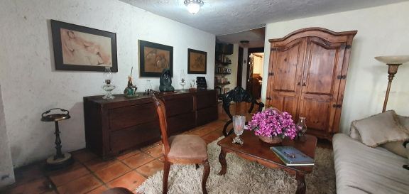 3 de 37: Sala en PB