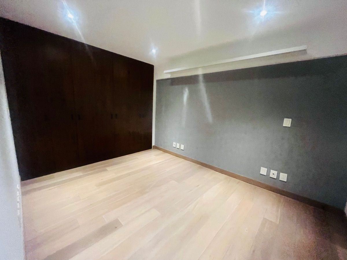 9 de 24: Recámara 3