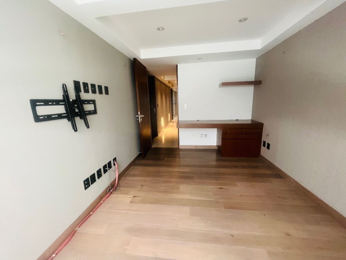 11 de 24: Recámara 2