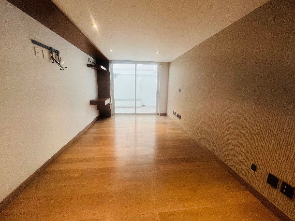 14 de 24: Recámara principal