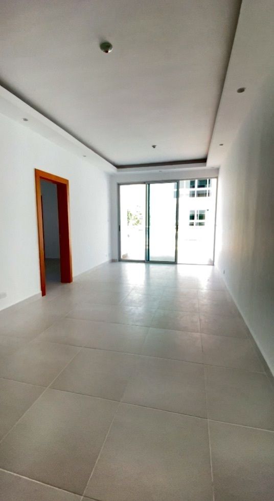 2 de 10: Sala-Comedor
