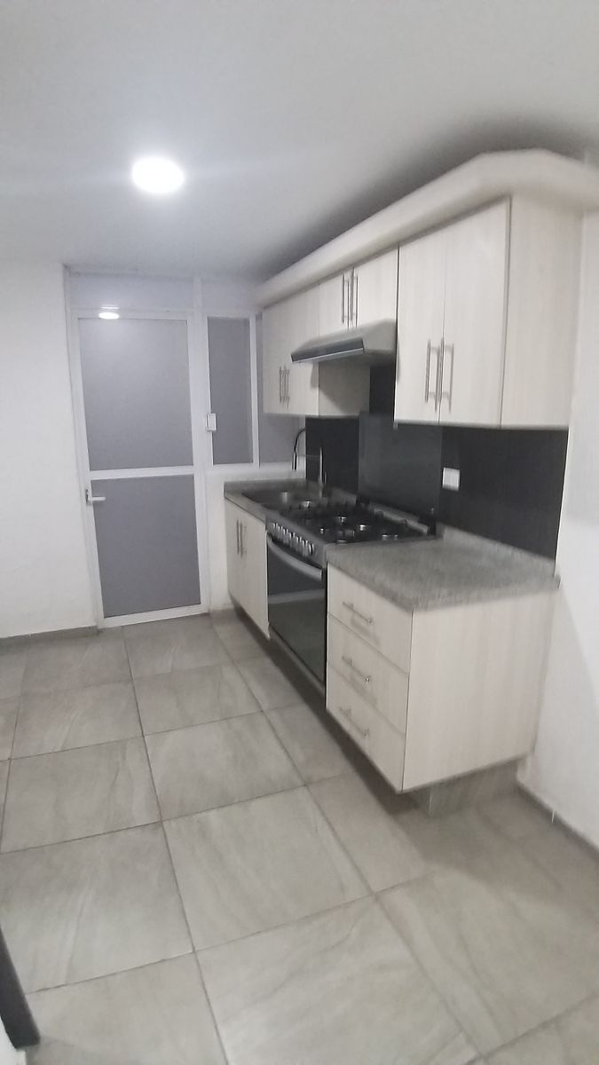24 de 28