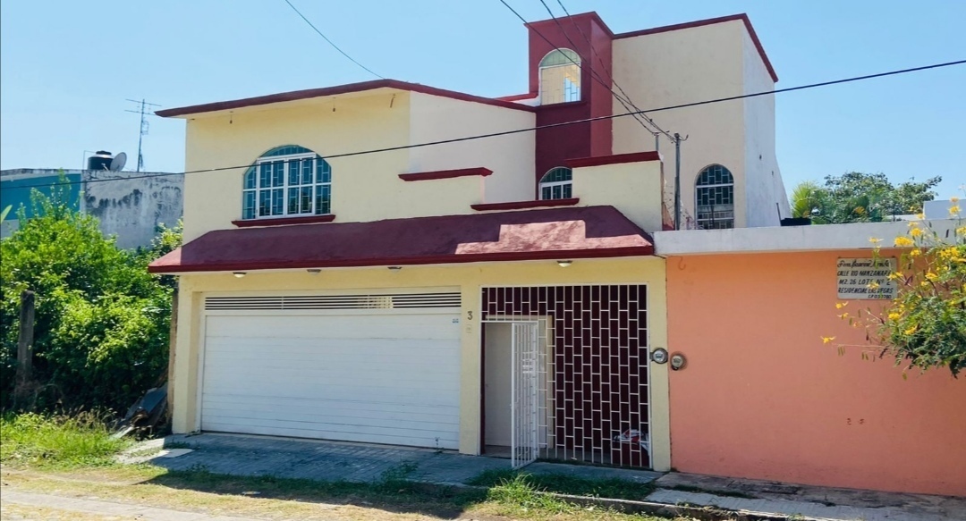 Casa en Venta muy cerca de la Nueva Plaza de Tapachula | EasyBroker