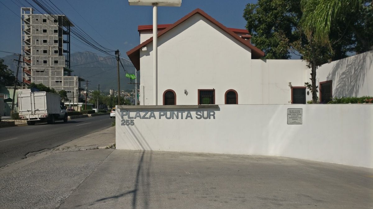 2 de 17