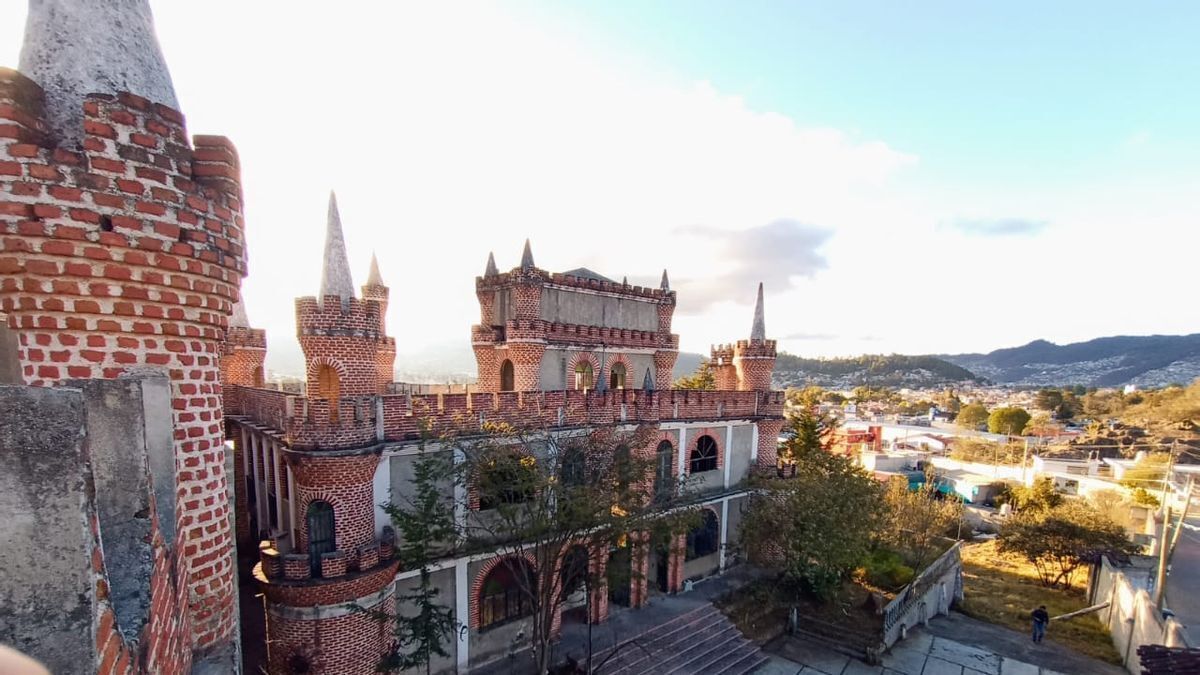 LEÍSTE BIEN! El legendario Castillo de Don Zavaleta en Venta