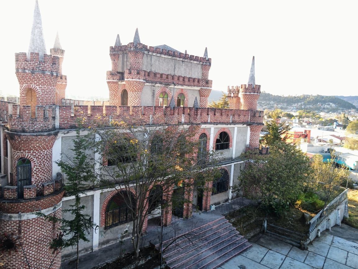 LEÍSTE BIEN! El legendario Castillo de Don Zavaleta en Venta