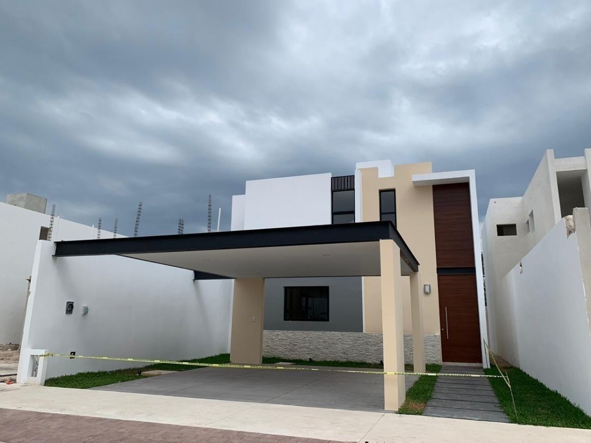 PRIV. YA'AX BEH MOD.B, 3 HAB, SALA TV, PISCINA, GRATIS 3 A/A Y COCINA VESTIDA