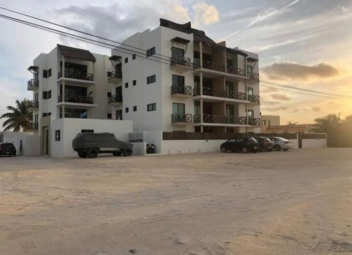 DEPA BEACH, CHICXULUB, 2 HAB, AMUEBLADO, ENTREGA INMEDIATA.