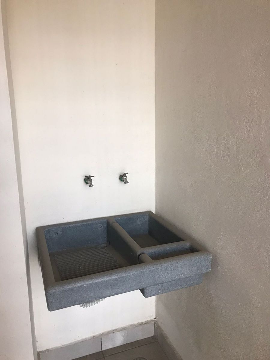 4 de 8