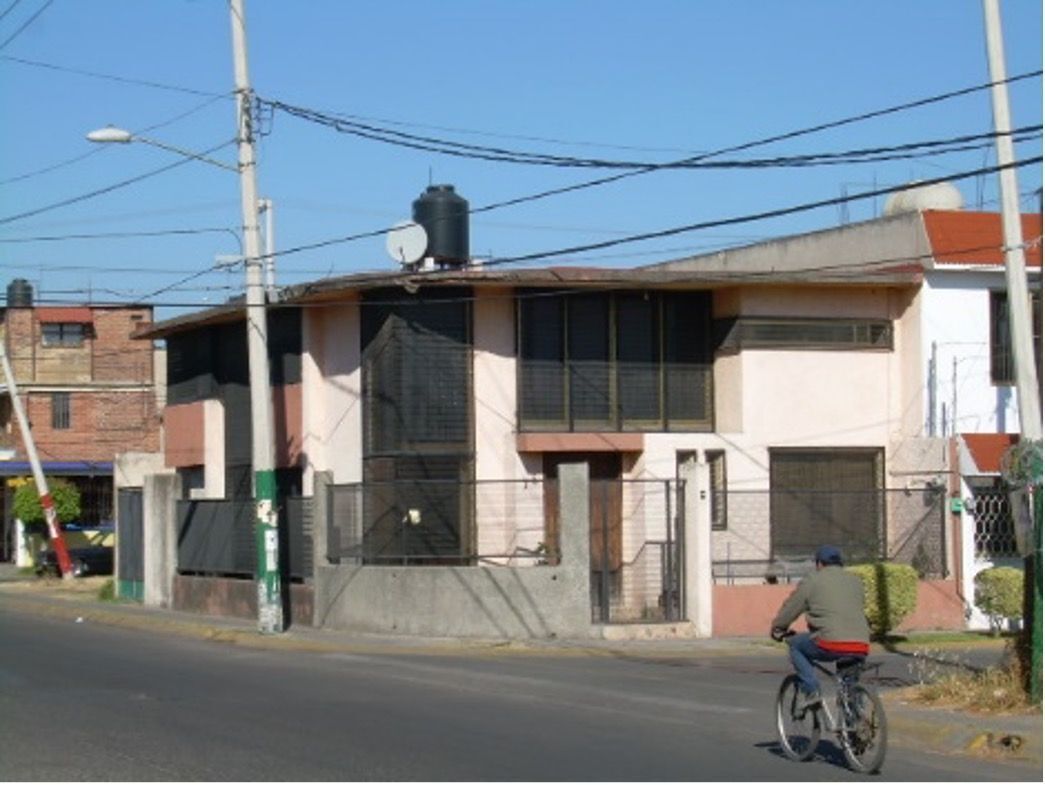 Casa con uso de suelo comercial en esquina Cuautitlán Izcalli Ensueños - foto 2