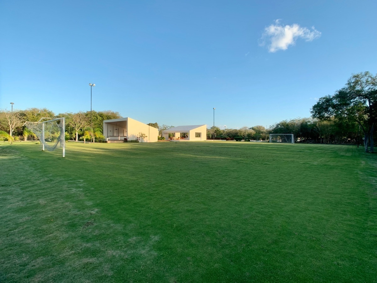 11 de 25: Cancha de Futbol