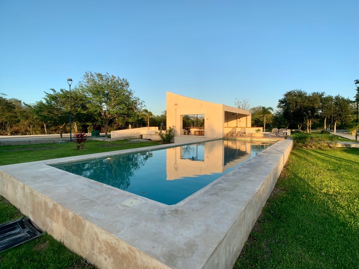 15 de 25: Piscina Secundaria