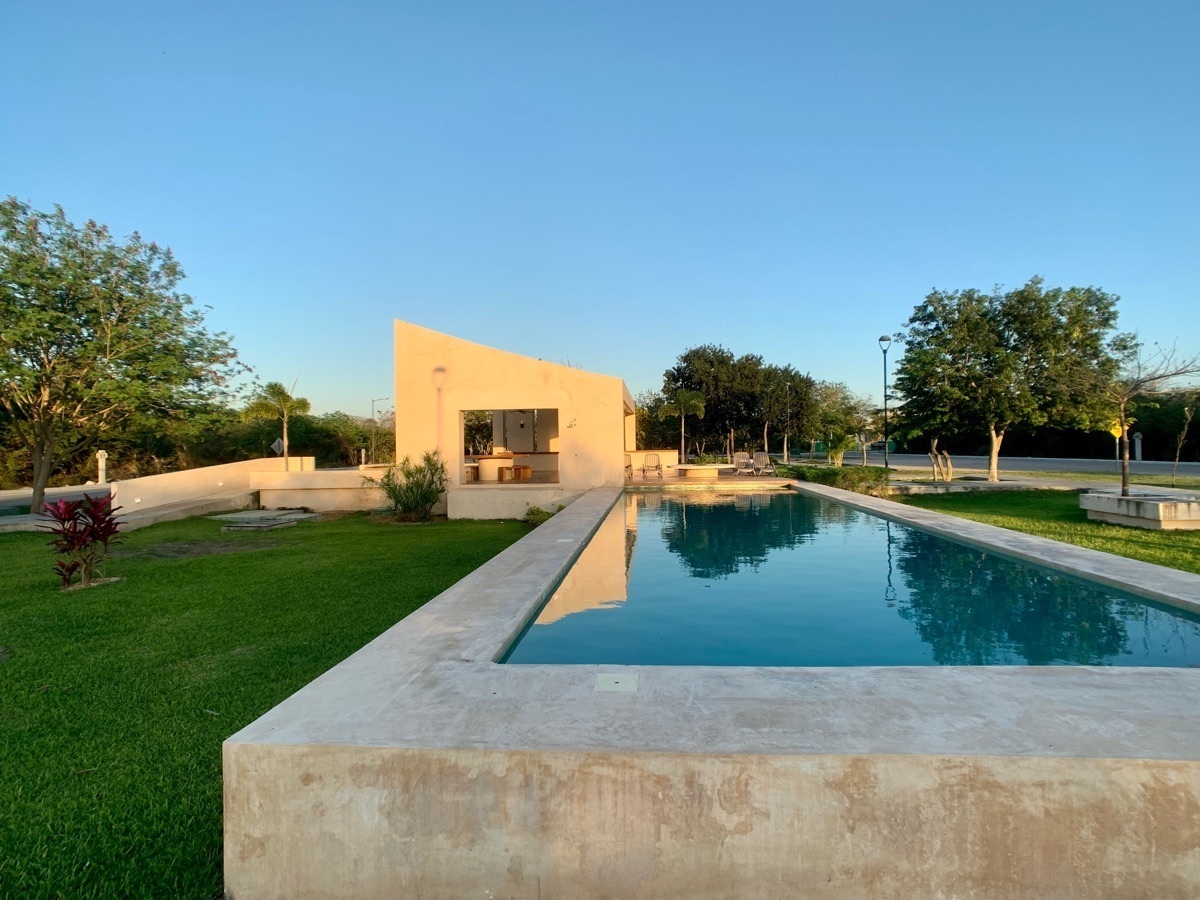 16 de 25: Piscina Secundaria