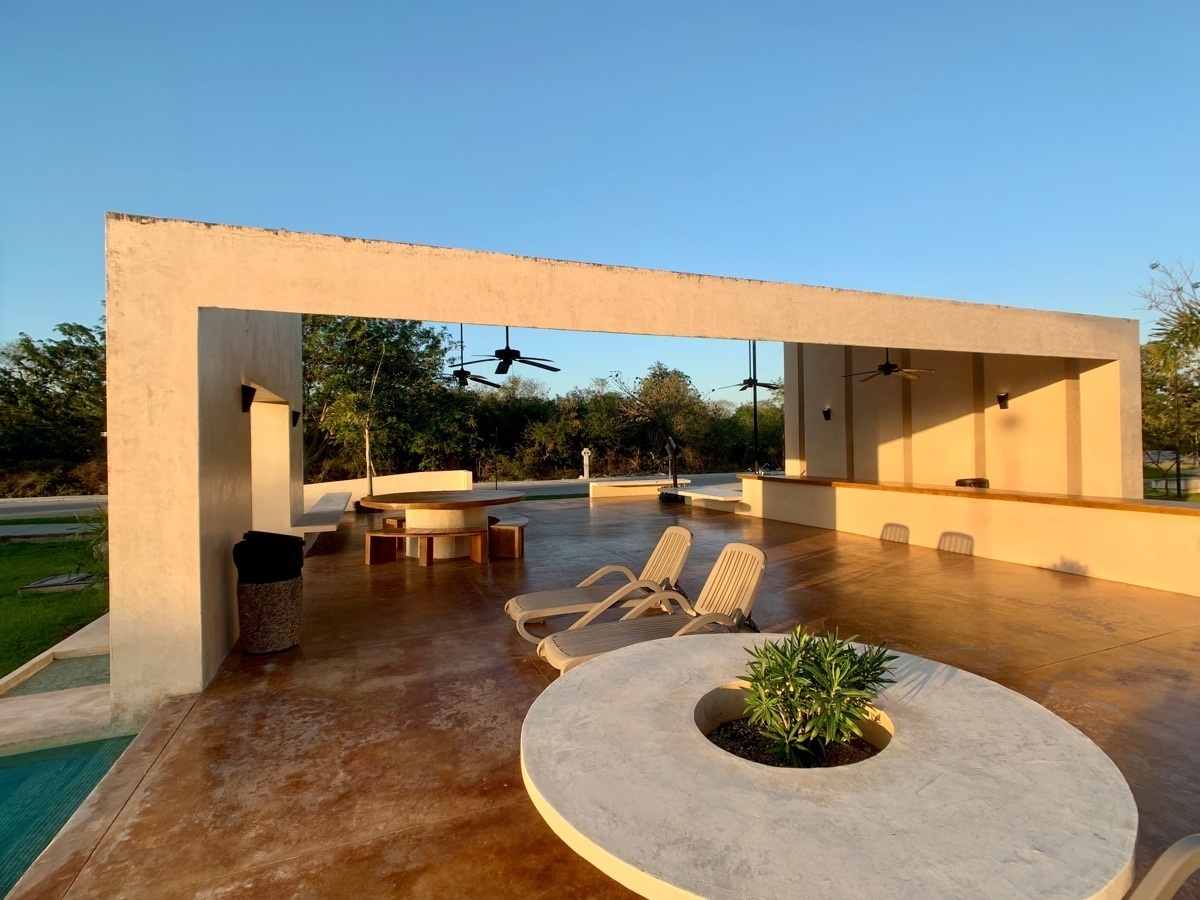 17 de 25: Terraza Social Secundaria