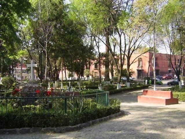 2 de 17