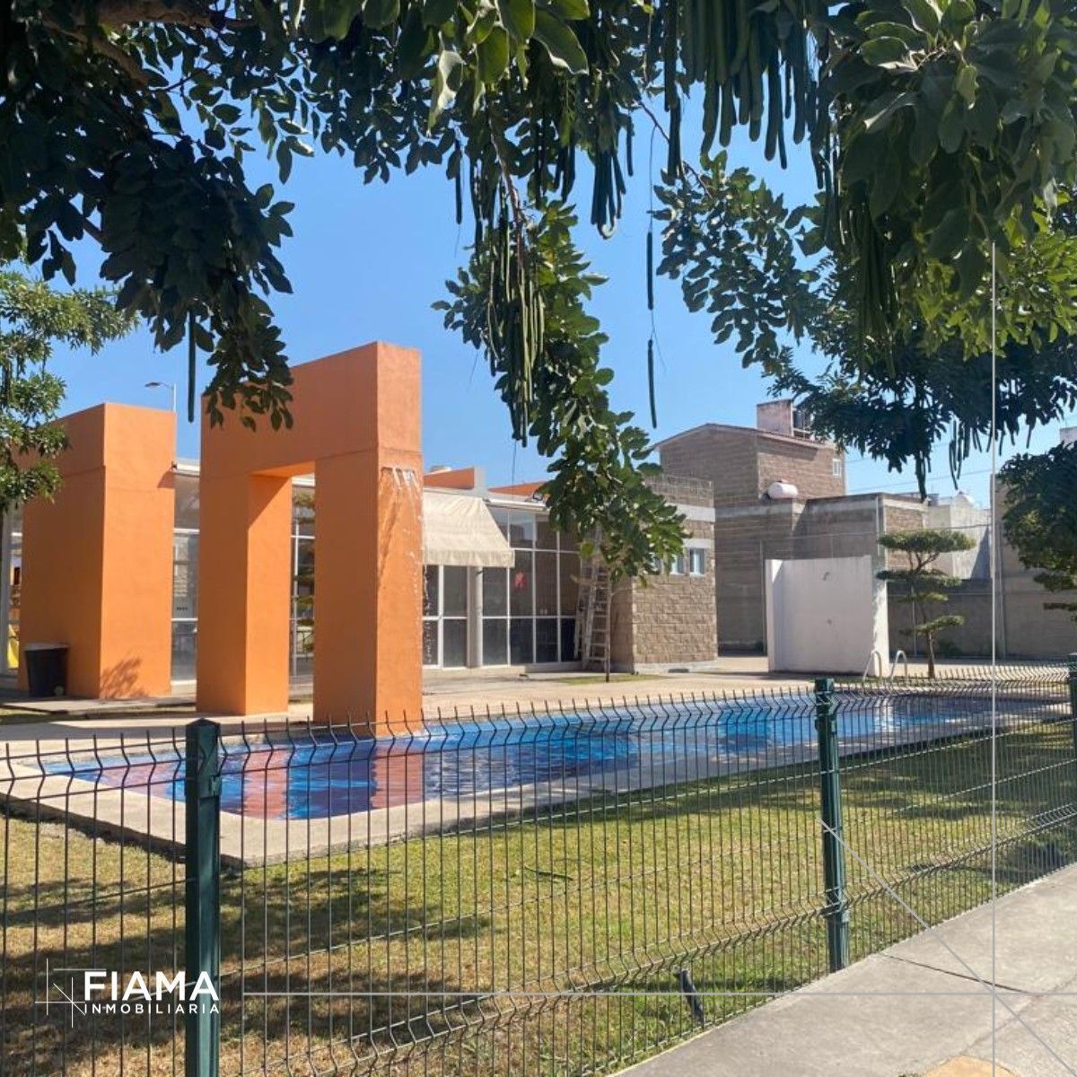 CASA EN RENTA EN FRACC. VALLE MAGNO, TEPIC (EL)