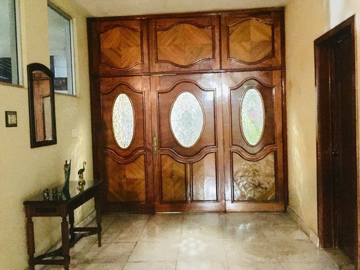 Recibidor, foto 5 de 36