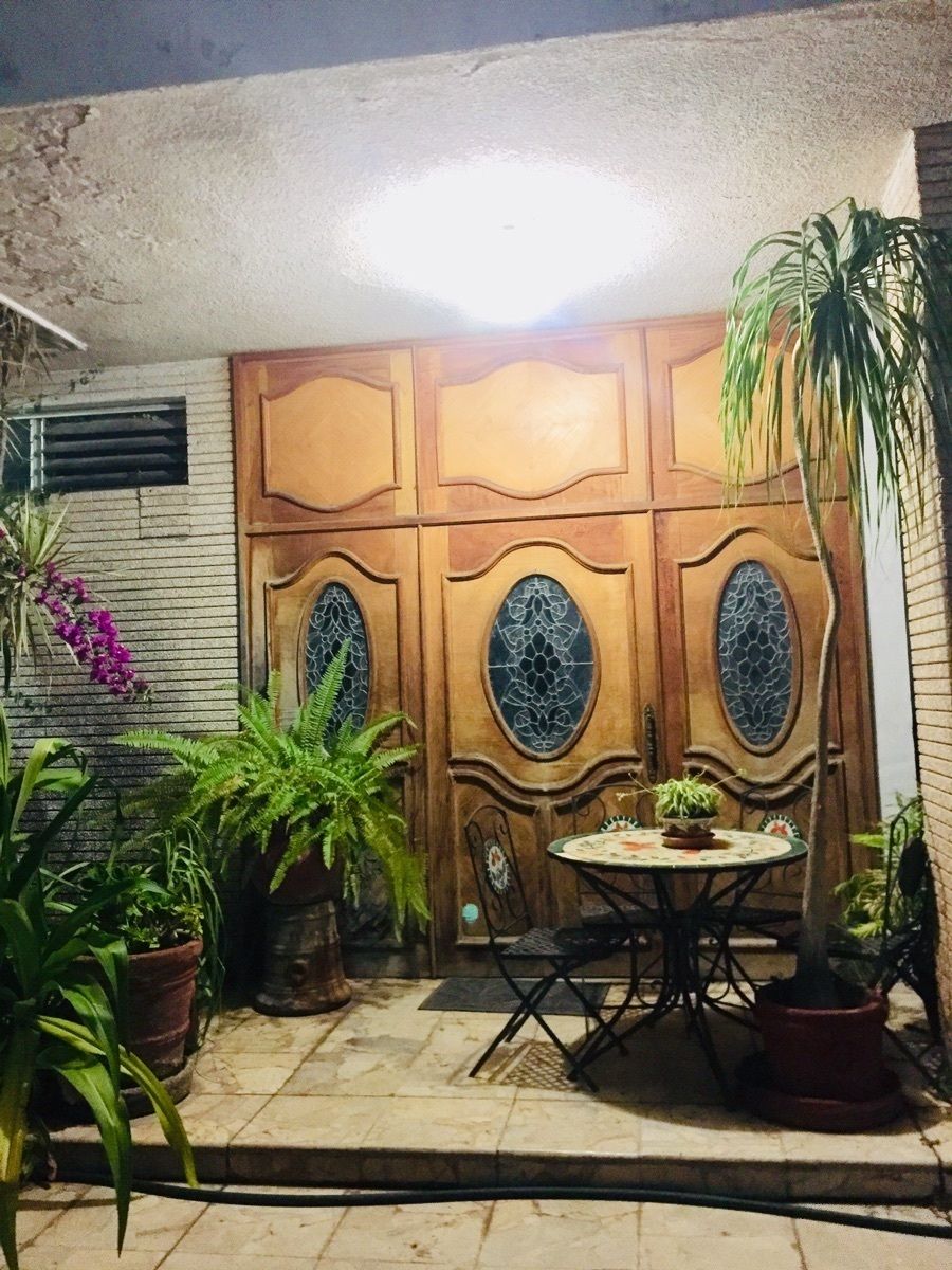 Entrada principal, foto 4 de 36