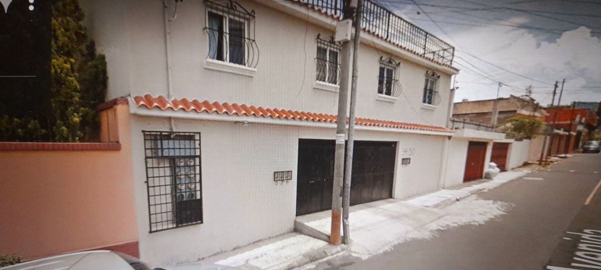 1 de 9