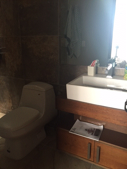 25 de 25: BAÑO  2