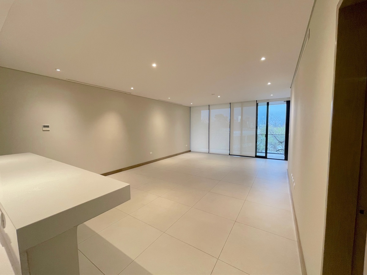 4 of 15: Área social