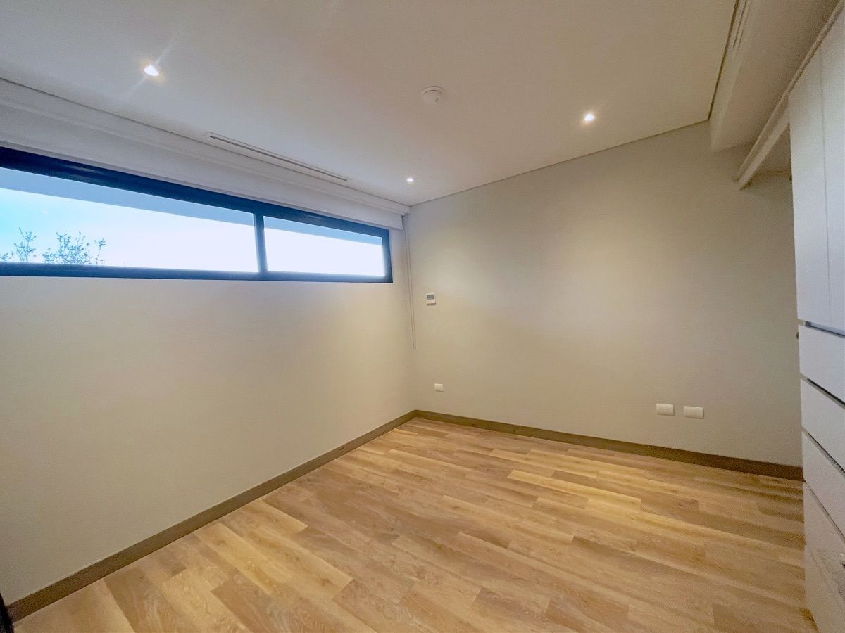 11 of 15: Recámara secundaria 