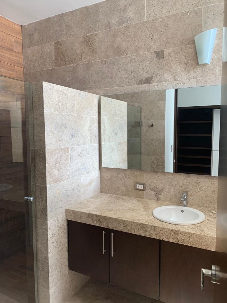 Casa en Yucatán Country Club, Mérida, foto 27 de 46