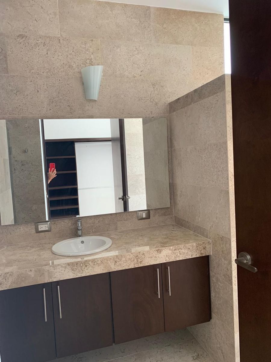 Casa en Yucatán Country Club, Mérida, foto 40 de 46