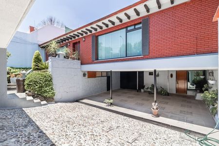 Casa en Venta en CLUB DE GOLF MÉXICO