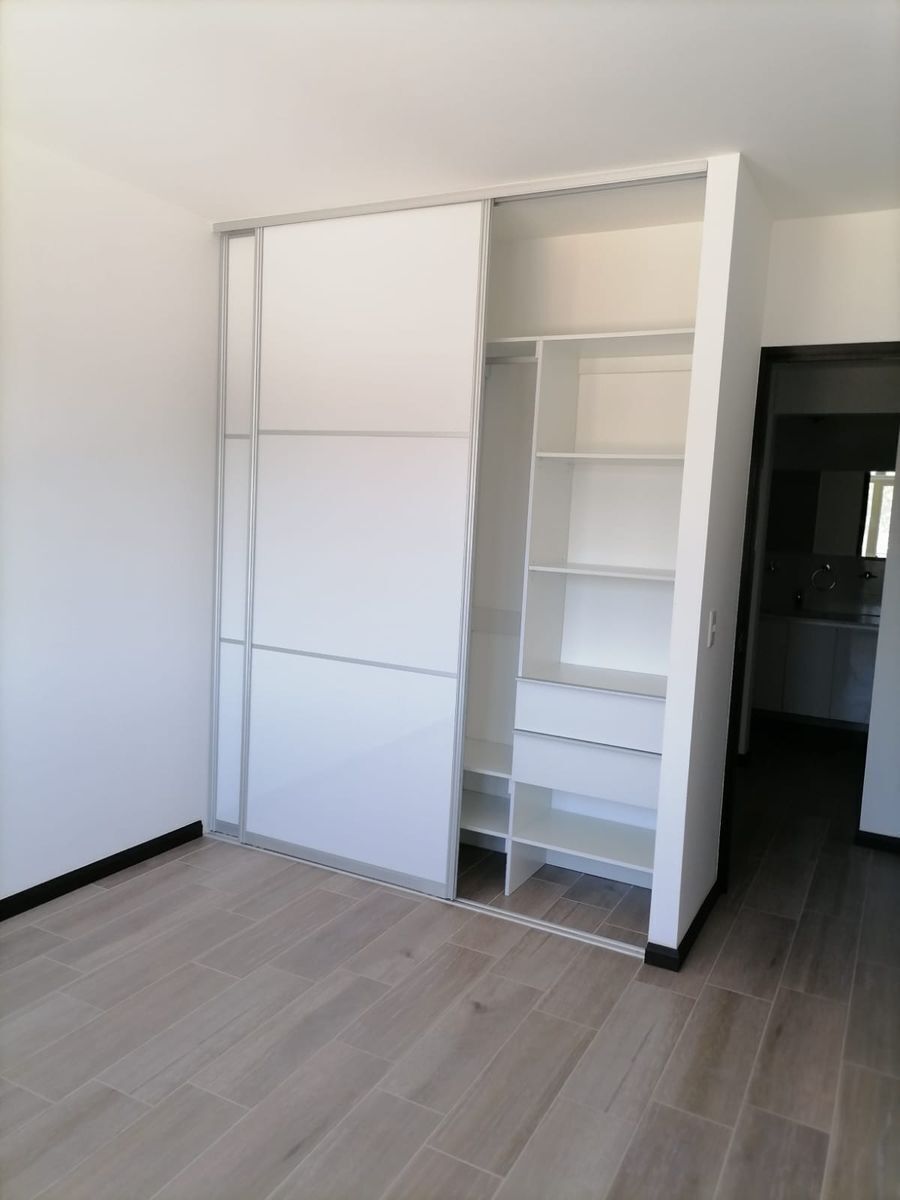 11 de 18: Closets