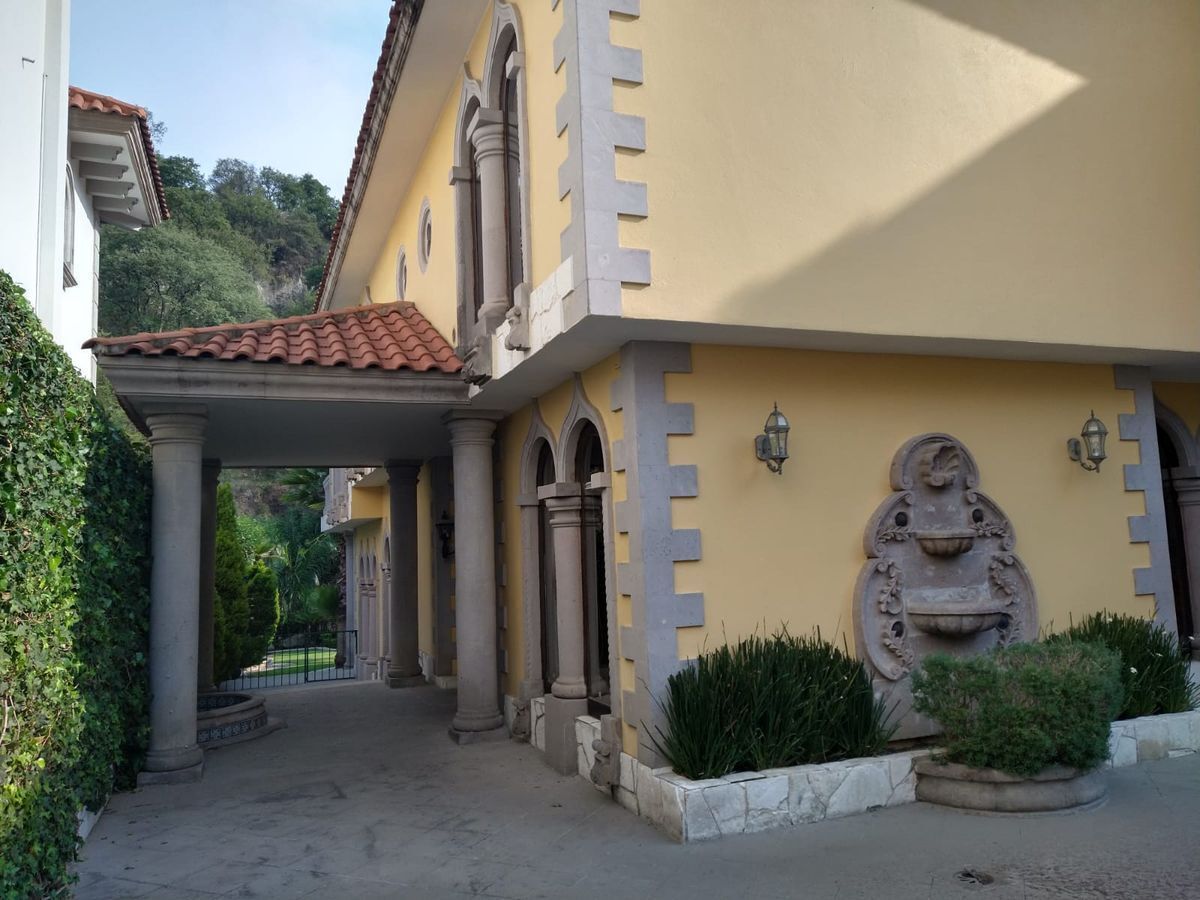 13 de 51