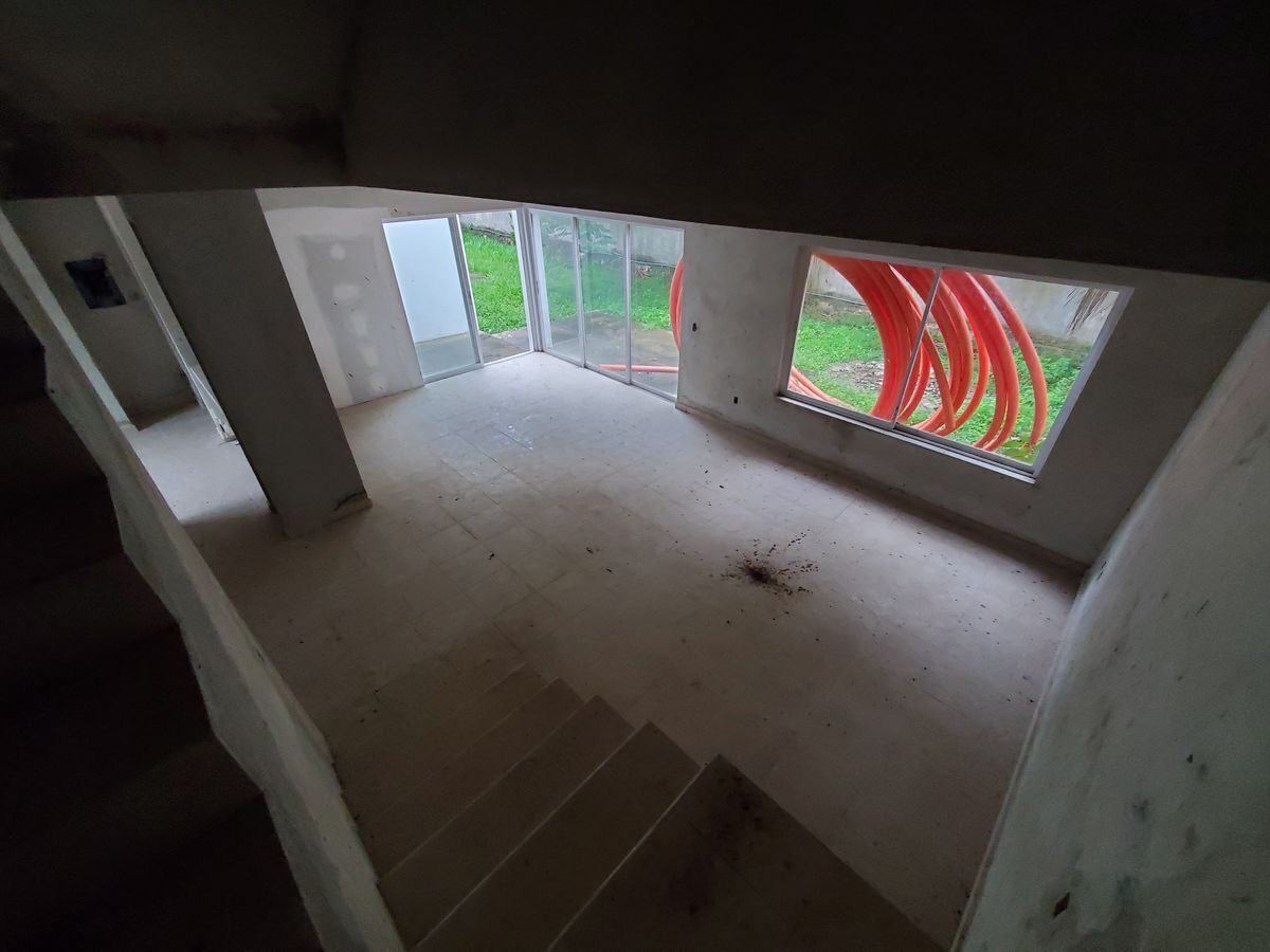 7 de 19: Sala comedor