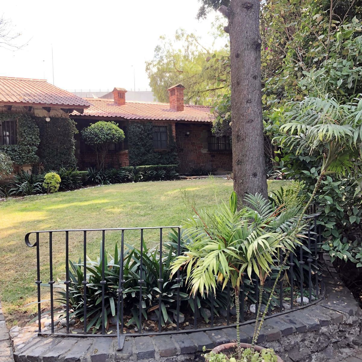 Casa en Venta y Renta en LA JOYA TLALPAN EasyBroker