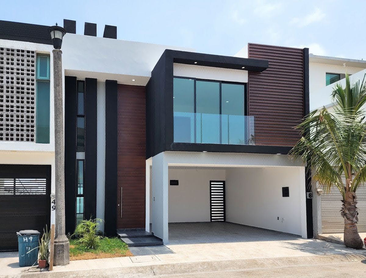 Casa en venta, alberca, 3 habitaciones y sala de TV en Lomas Residencial