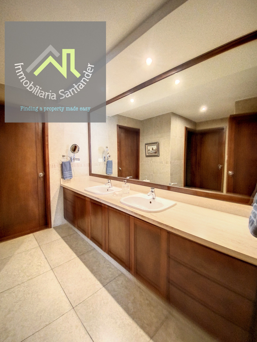 17 de 40: Baño master